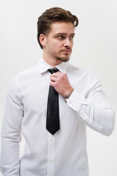 Вузька укорочена краватка на резинці Without Vindzor Black | Зображення 3