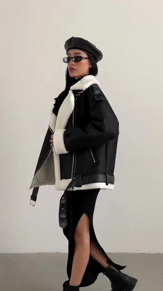 Дубленка женская OVERSIZE с белым мехом, цвет черный S-M | Зображення 7