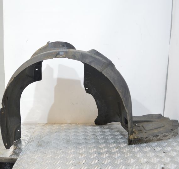 Підкрилок передній правий Skoda Rapid 2012-2019 Підкрилок передній правий Шкода Рапід 5JA809962 5JA809958