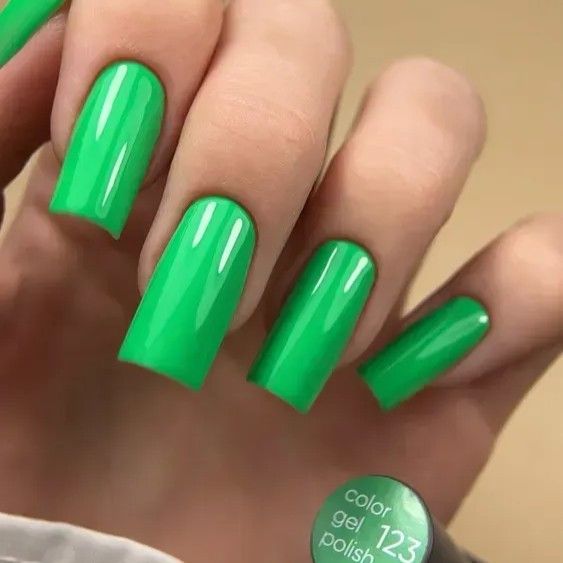 Гель-лак Valeri 123 "Травнева зелень" 6мл