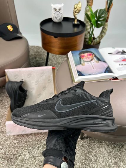 Мужские кроссовки Zoom Winflo All Black весна / літо / осінь A3765 42 26,5 | Зображення 4