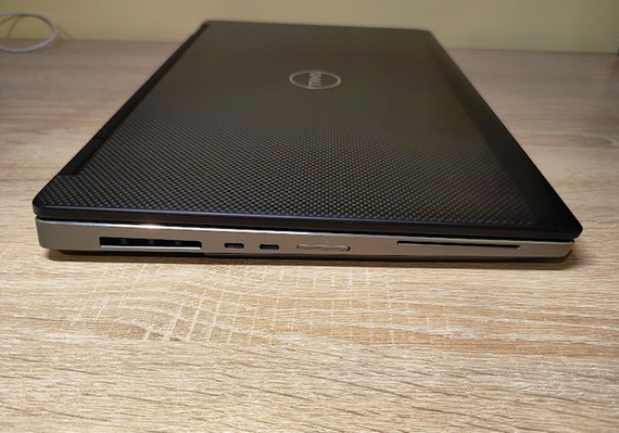 Ігровий Ноутбук Dell Precision 7530 15 Full HD+i7+Nvidia Quadro | Зображення 2