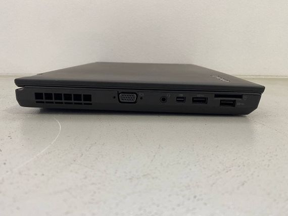 Ноутбук Б-класс Lenovo ThinkPad T440p / 14" (1920x1080) TN / Intel Core i7-4600M (2 (4) ядра по 2.9 - 3.6 GHz) / 8 GB DDR3 / 240 GB SSD / Intel HD Graphics 4600 / VGA б/у | Зображення 3