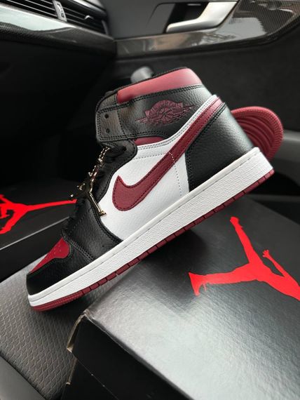 Чоловічі кросівки N-ike Air Jordan 1 High Black Wine White  весна / літо / осінь 44 28.0 см | Зображення 1