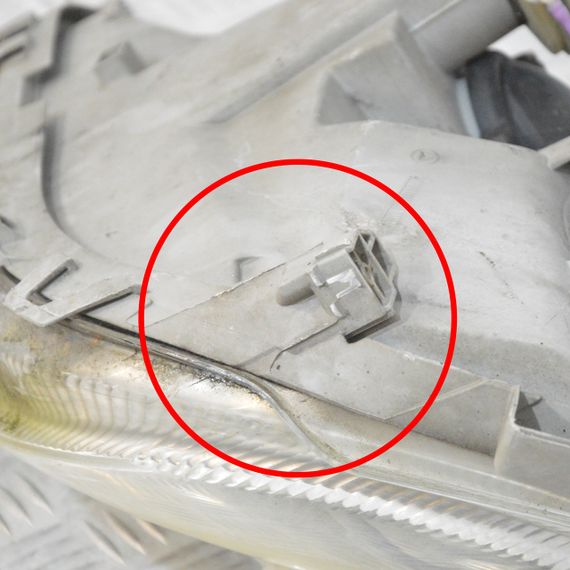 Фара права Mercedes A-Class W168 1997-2004 Фара передня права Мерседес в168 A1688201861 0301192202 | Зображення 3