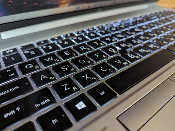 Ультрабук Б-класс HP EliteBook 850 G8 / 15.6" (1920x1080) IPS / Intel Core i7-1185G7 (4 (8) ядра по 3.0 - 4.8 GHz) / 16 GB DDR4 / 512 GB SSD / Intel Iris Xe Graphics / WebCam / TouchID / Windows 11 б/у | Зображення 7