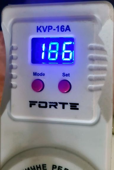 Реле напряжения автоматическое Forte  KVP-16A белое | Зображення 2
