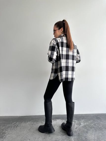 Женская теплая хлопковая рубашка в клетку GDF122, цвет черно-белый, размер 42/46 | Зображення 1