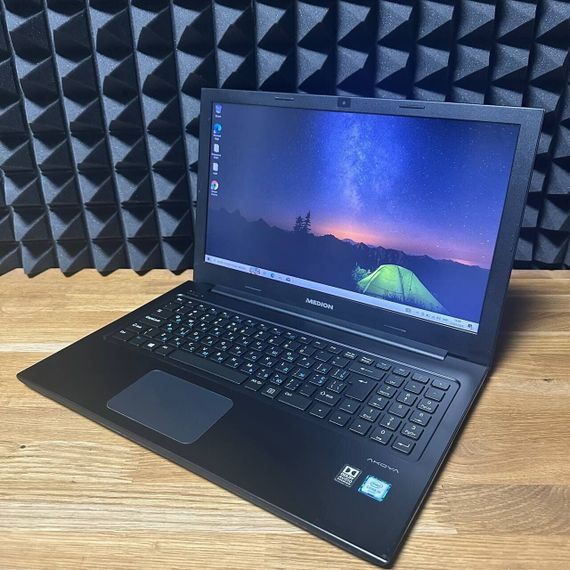 Ноутбук Б-класс Medion Akoya S6421 / 15.6" (1920x1080) TN / Intel Core i5-6200U (2 (4) ядер по 2.3 - 2.8 GHz) / 8 GB DDR3 / 128 GB SSD + 320 GB HDD / Intel HD Graphics 520 / WebCam б/у | Зображення 3