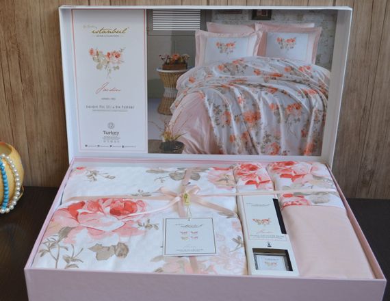 Постільна білизна Istanbul 220×240 Jardin parfum з діфузором і пледом, Kirmizi | Зображення 3