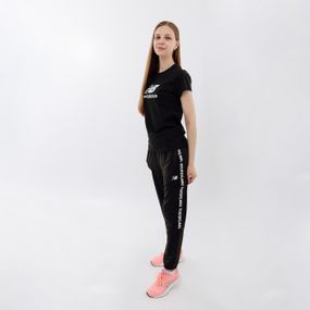 Футболка New Balance Essentials Stacked Logo