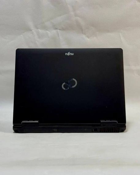 Ноутбук Fujitsu LifeBook S752 / 14" (1366x768) TN / Intel Core i5-3320M (2 (4) ядра по 2.6 - 3.3 GHz) / 8 GB DDR3 / 240 GB SSD / Intel HD Graphics 4400 / Windows 10 Pro б/у | Зображення 6
