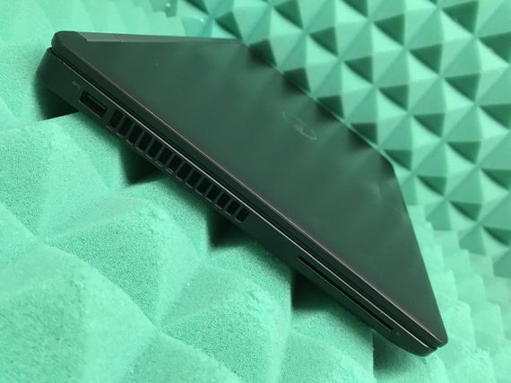 Ноутбук Б-класс Dell Latitude E5470 / 14" IPS / Core i5-6300HQ (4 ядра по 2.3-3.2GHz) / 8GB DDR4 / 180GB SSD / HD Graphics 530 / WebCam / HDMI / Win 10 б/у | Зображення 6