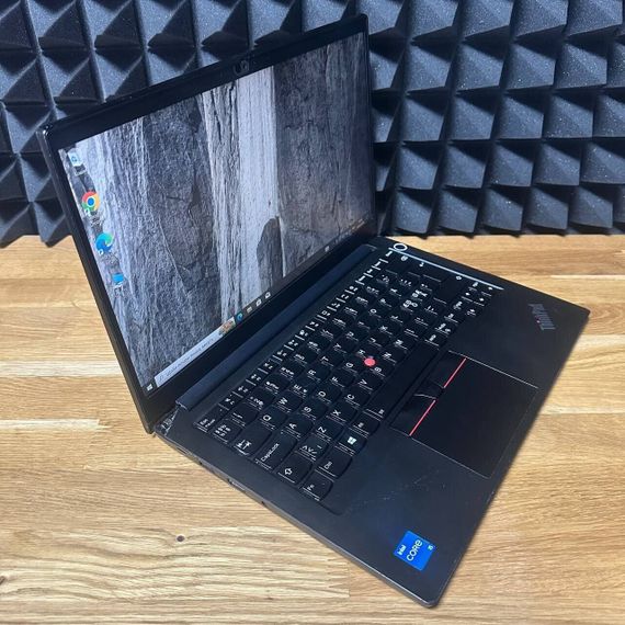 Ультрабук Б-класс Lenovo ThinkPad E14 Gen2 / 14" (1920x1080) IPS / Intel Core i5-1135G7 (4 (8) ядра по 4.2 GHz) / 8 GB DDR4 / 256 GB SSD / Intel Iris Xe Graphics / WebCam б/у | Зображення 5