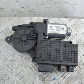 Моторчик склопідйомника передній правий Citroen C4 Picasso 2007-2014 Сітроен ц4 Пікассо 9674032480