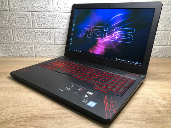 Ігровий Ноутбук Asus TUF FX504 + I5-8300H + GTX 1050 + 1 TB HDD | Зображення 1