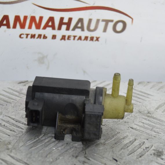 Клапан управління турбіною Opel Astra H Insignia Zafira B перетворювач тиску Опель 55563534 70142001 | Зображення 1