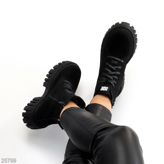 Чорні зимові черевики берці натуральна замша актуальный дизайн | Зображення 1