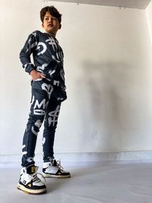 Дитячій спортивний костюм