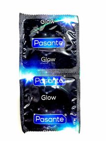Презервативы светящиеся в темноте , Pasante Glow Condoms ,53 мм (цена за 6 штук) sexstyle