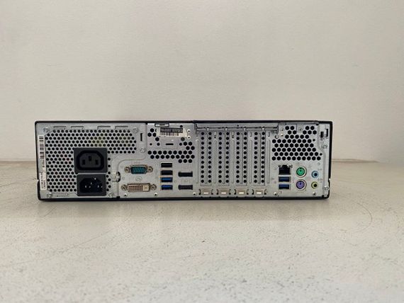 Комп'ютер Fujitsu Esprimo D956 E90+ SFF / Intel Core i5-6400 (4 ядра по 2.7 - 3.3 GHz) / 8 GB DDR4 / 128 GB SSD / Intel HD Graphics 530 / DVI б/в | Зображення 4