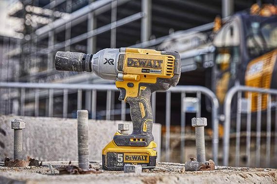 Гайковерт ударний акумуляторний безщітковий 1250Нм DeWALT DCF897NT | Зображення 4