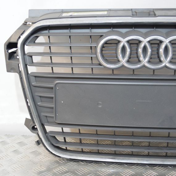 Решітка радіатора Audi A1 8X 2010-2015 Решітка переднього бампера Ауді а1 8х 8X0853651 | Зображення 1