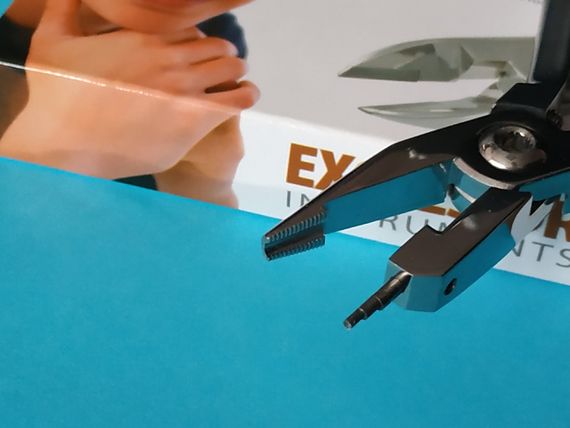 Інструмент EXCELSIORTM Tweed Loop Form Plier, 1 шт. | Зображення 1