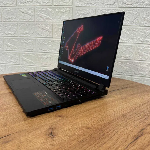 Ноутбук Gigabyte Aorus 15P XD 240Hz i7 11800H 16Gb SSD 1Tb RTX 3070 Б/В | Зображення 2