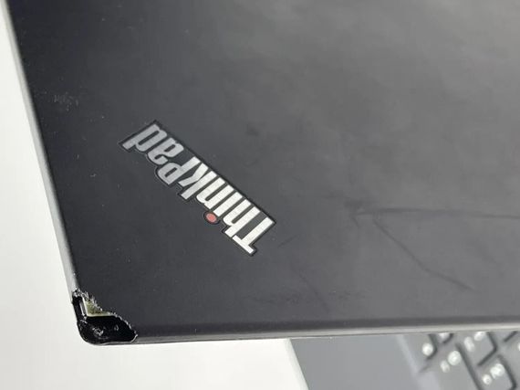 Ультрабук Б-клас Lenovo ThinkPad T590 / 15.6" (1920x1080) IPS / Intel Core i5-8265U (4 (8) ядра по 1.6 - 3.9 GHz) / 8 GB DDR4 / 256 GB SSD / nVidia GeForce MX250, 2 GB GDDR5, 64-bit / WebCam / Win 10 Pro б/в | Зображення 5