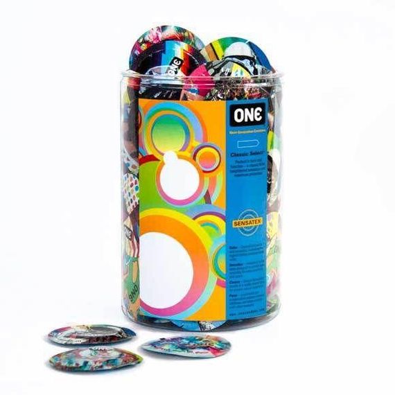 Набор презервативов ONE Classic Select Artist Collection, 100 шт, со смазкой, упаковка-тубус sexstyle