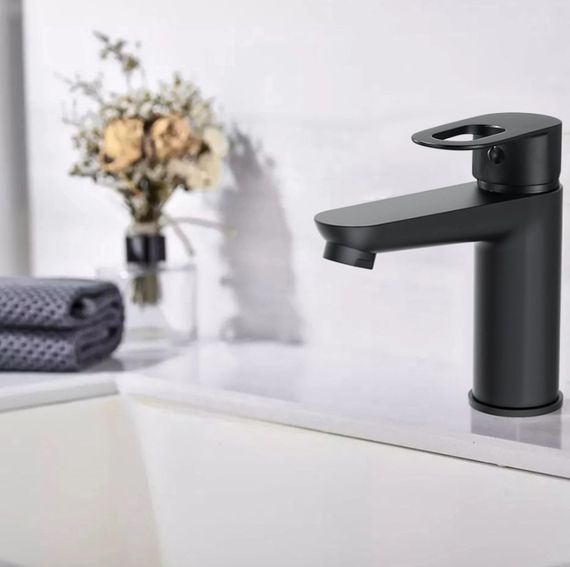 Змішувач для раковини Lidz Latwa 001 LDLAT001BLA45418 | Зображення 1