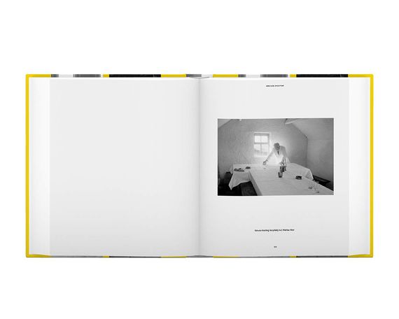Книга для фотографов фото Мартина Парра Martin Parr "The Non-Conformists" фотоискусство книги с иллюстрациями | Зображення 2