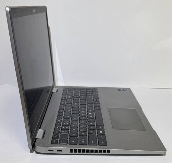 Мобільна робоча станція Б-клас Dell Precision 3570 / 15.6" (1920x1080) IPS / Intel Core i7-1255U (10 (12) ядра по 3.5 - 4.7 GHz) / 8 GB DDR5 / 256 GB SSD / nVidia T550, 4 GB GDDR6, 64-bit / WebCam б/в | Зображення 5