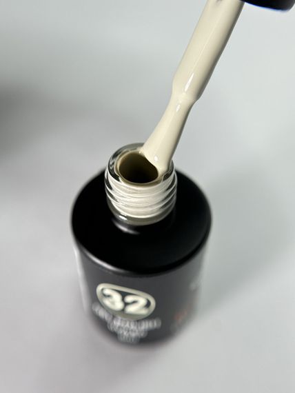 Гель лак Bee Nails №32, 8мл