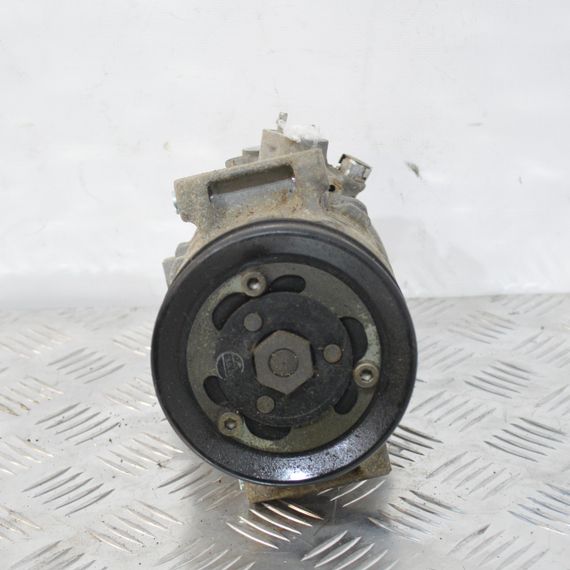 Компресор кондиціонера Volkswagen Caddy Golf Jetta Passat 2003-2024 Компресор кондиціонера Фольксваген Гольф 5Q0820803 | Зображення 1