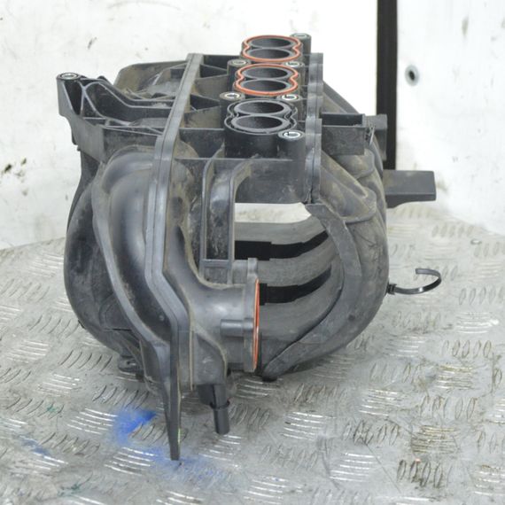 Колектор впускний 1.0 12V Ford Fiesta VII 2013-2017 Впускний колектор Форд Фієста 7 CA6G9424CC | Зображення 1