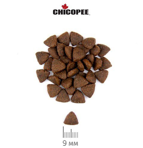 Сухий корм з ягнятком для котів Chicopee CNL Cat Adult Sensible Lamb, 1.5 кг | Зображення 1