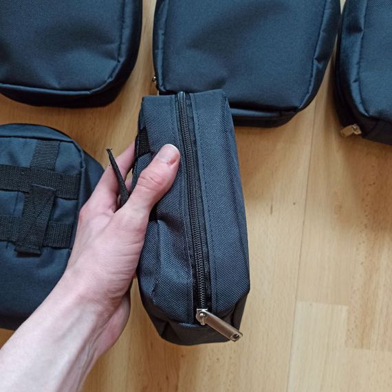 Тактична аптечка, підвісна аптечка, військова аптечка із тканини. Колір: чорний із RD-452 зеленою нашивкою | Зображення 6