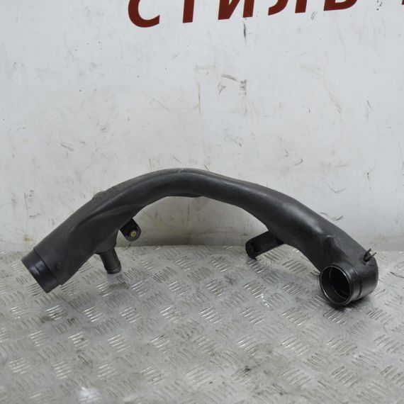 Патрубок повітряний 1.9 TDI Skoda Octavia 1996-2010 Трубка повітря від витратоміра Шкода Октавія 1J0129654AC