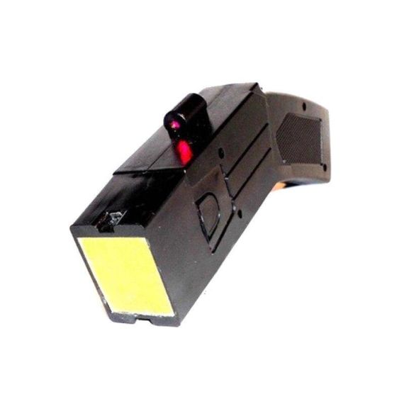 Стріляє електрошокер «Taser» + лазер