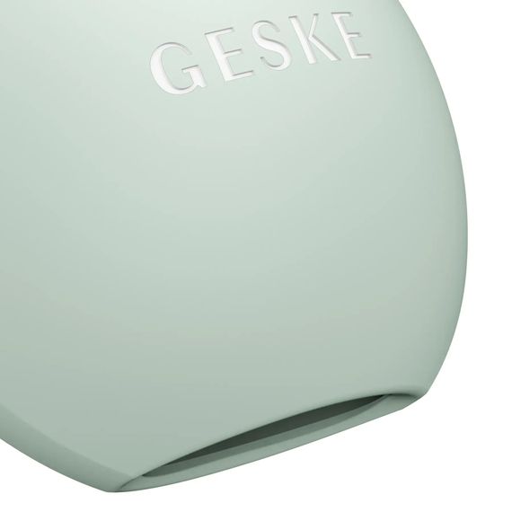 Устройство для увеличения объема губ GESKE Lip Volumizer&Booster 4в1 Small white, Зеленый | Зображення 4