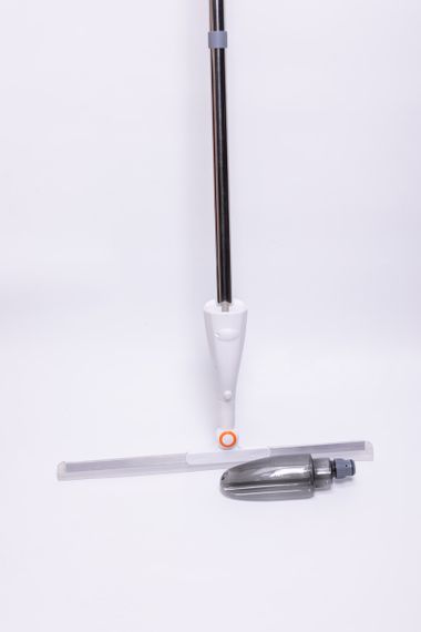 Швабра-скребок з розпилювачем та довгою металевою ручкою для миття твердих поверхонь у будинку та офісі HP-35015-23 | Зображення 6