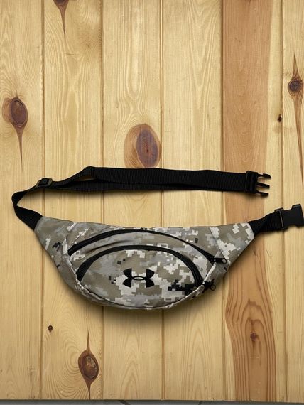 Бананка Under Armour піксель