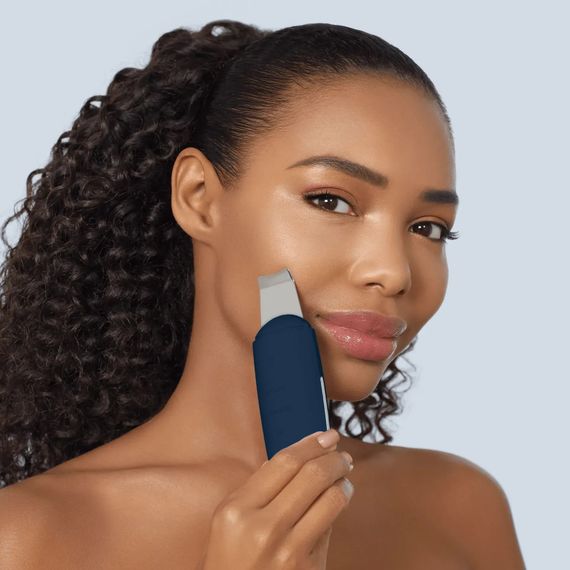 Мікрострумовий скрабер для шкіри та усунення чорних точок GESKE MicroCurrent Skin Scrubber&Blackhead Remover 9в1 magenta, Синій | Зображення 3