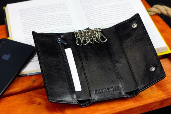 Чорна ключниця з натуральної шкіри із відділенням для грошей ST Leather B416 | Зображення 7