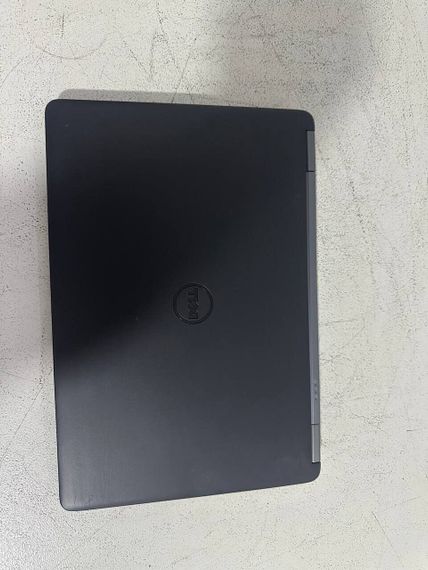Нетбук Dell Latitude E7250 / 12.5" (1366x768) TN / Intel Core i5-5300U (2 (4) ядра по 2.3 - 2.9 GHz) / 8 GB DDR3 / 256 GB SSD / Intel HD Graphics 5500 / WebCam б/в | Зображення 6