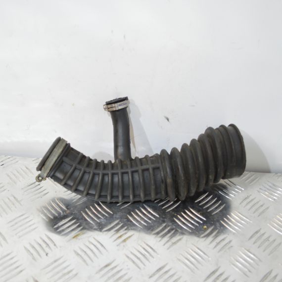 Патрубок повітряного фільтра 2.0 TDCI Ford Mondeo 1993-2015 Патрубок повітряний Форд Мондео 1S719C623DF | Зображення 1