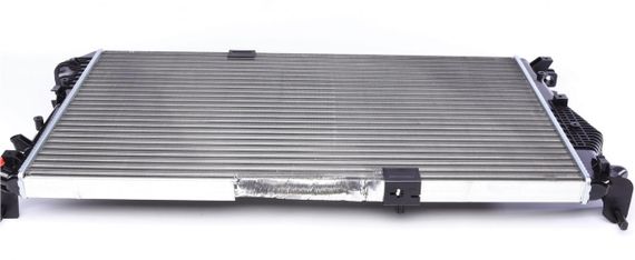 Радіатор охолодження Renault Trafic Opel Vivaro 2.0CDTI 06- CR 1591 000S