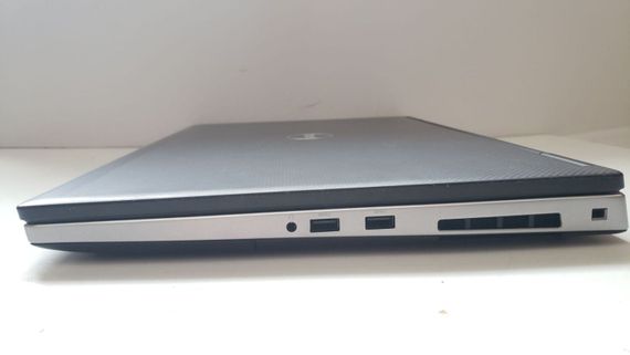 Мобильная рабочая станция Dell Precision 7730 / 17.3" (1920x1080) IPS / Intel Core i7-8850H (6 (12) ядра по 2.6 - 4.3 GHz) / 32 GB DDR4 / 128 GB SSD + 1000 GB SSD / nVidia Quadro P5200, 16 GB GDDR5, 256-bit / WebCam б/у | Зображення 4
